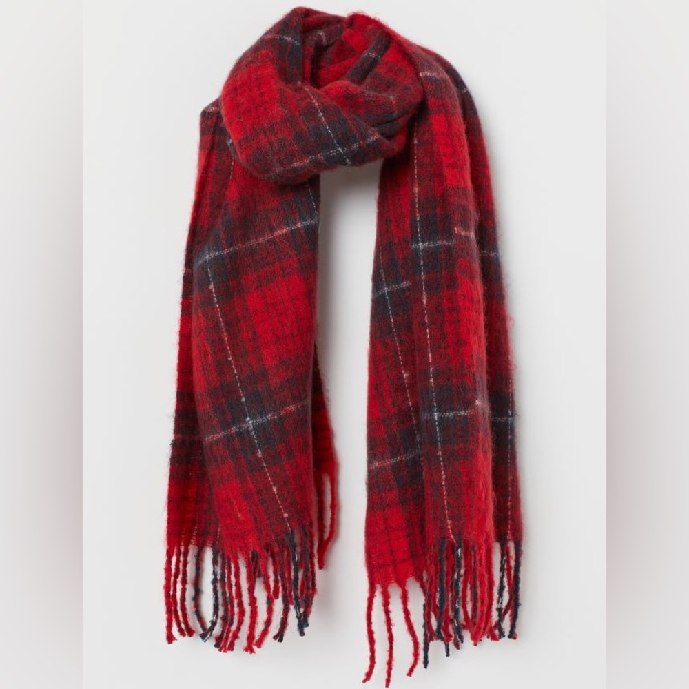 Large H&M Scarf in Red/Black Plaid